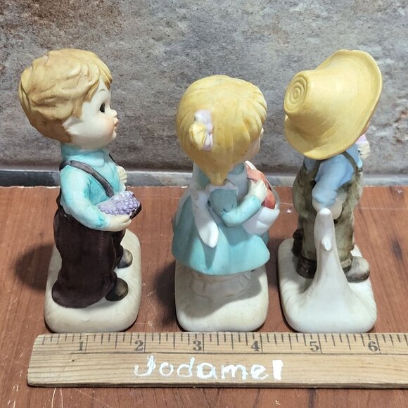 Vintage Norleans Boy and Girl Figurines Set of 3 - Picture 10 of 12